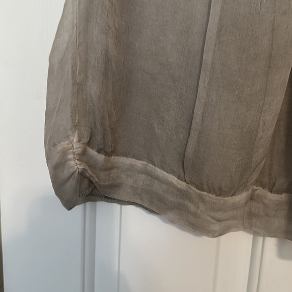 H trend made in Italy 100% silk lace crochet sleeveless blouse XS - Picture 2 of 6